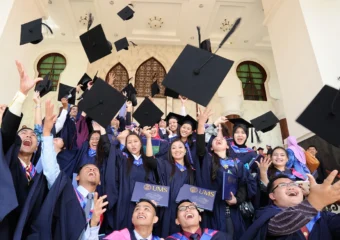 Is It Possible To Buy A Degree Online From A Reputed University/College?